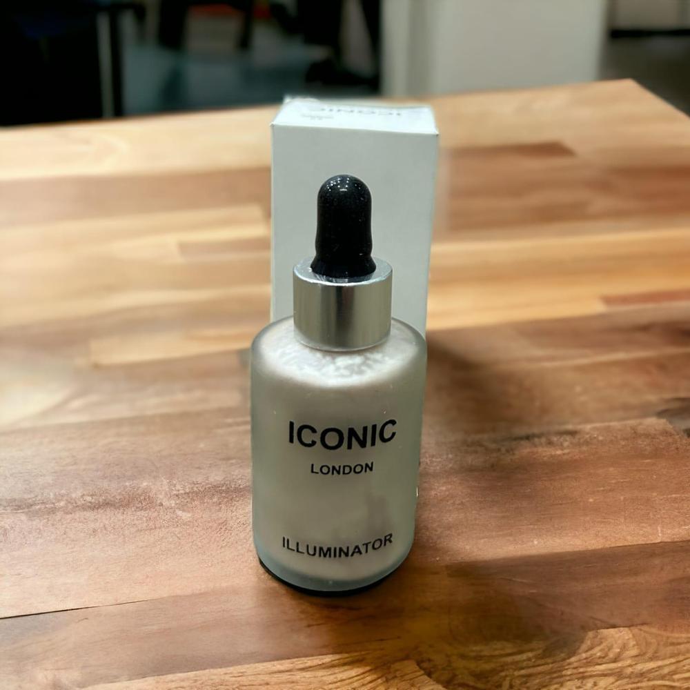 Premium Glow Illuminator Liquid Golden Shade