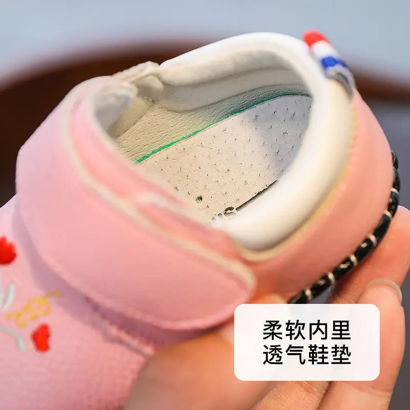 Pink Cute Baby Shoes for Girls Spring Autumn Wear