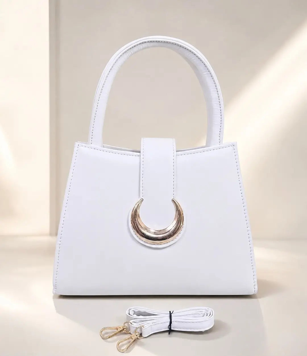 Women's Leather Plain Hand Bag