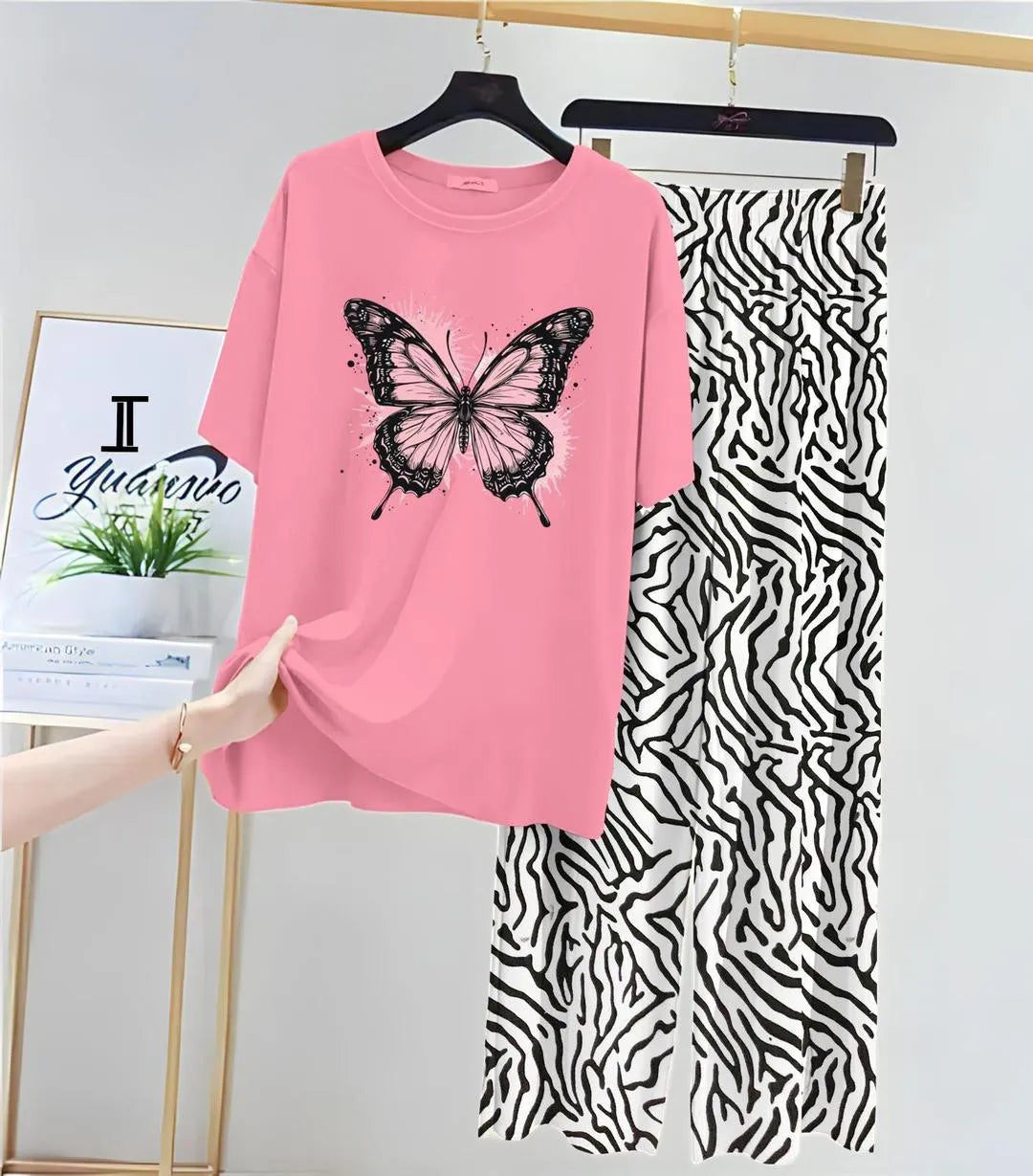 Pink Butterfly Print 2-Piece Night Suit for Women